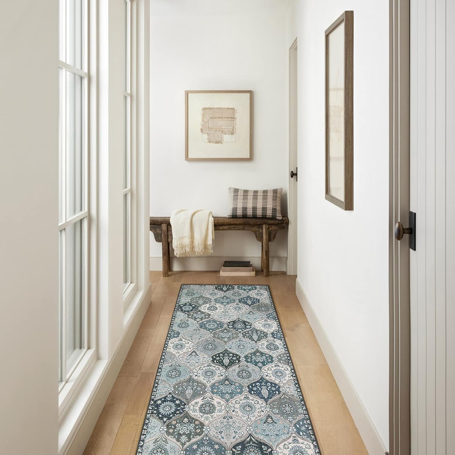 Detalle 2 de Lahome Moroccan Washable Runner Rug (2'5" x 8') in Blue – Ultra-Thin Vintage Kitchen Runner for Hallways and Entryways