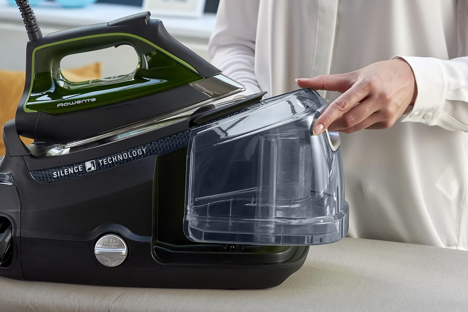 Thumbnail 6 de Rowenta Silence Steam Pro Dampfbügelstation DG9248 (2800 W) mit Dauerdampf 150 g/Min und Extra-Dampfstoß 620 g/Min