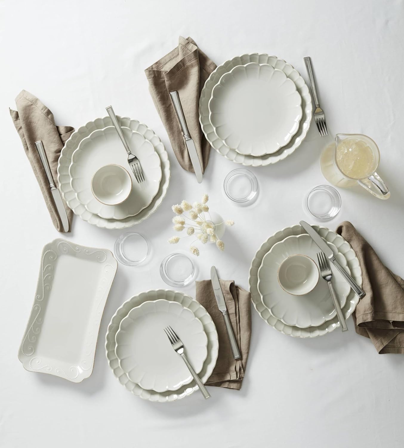 Detalle 1 de Lenox Stoneware Dinnerware Set