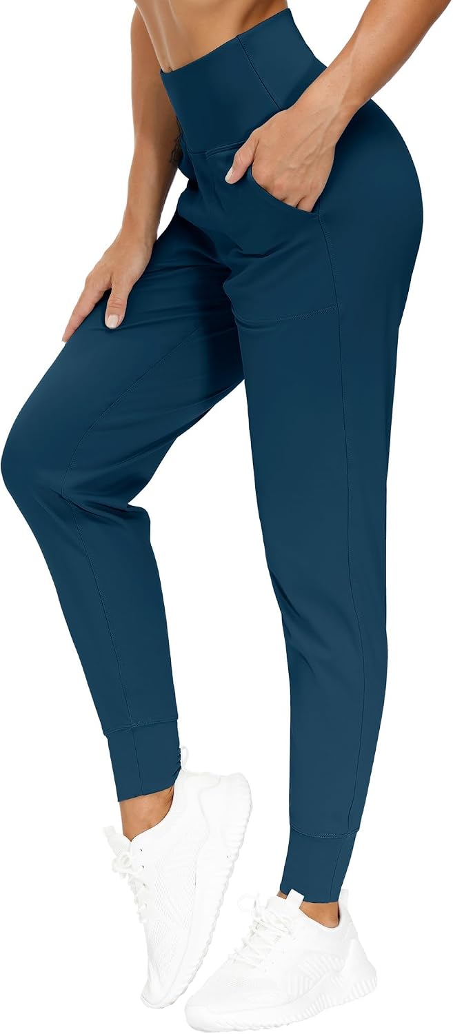 Detalle de THE GYM PEOPLE women’s lightweight tapered joggers with four-way stretch