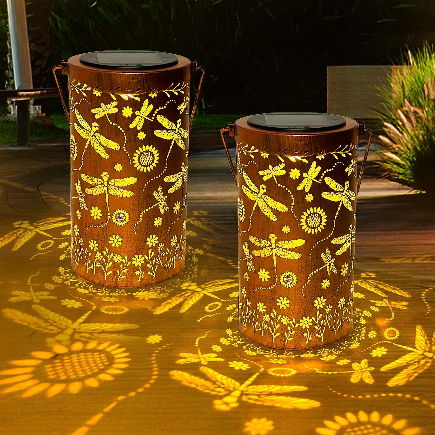 Detalle de Dragonfly Garden Solar Lantern