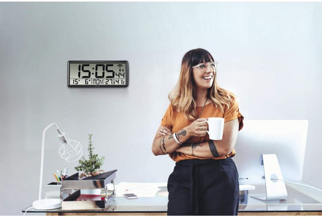 Thumbnail 1 de Hama Horloge murale numérique Jumbo radio-pilotée DCF noir (XL heure-date-température, affichage à poser ou suspendre)