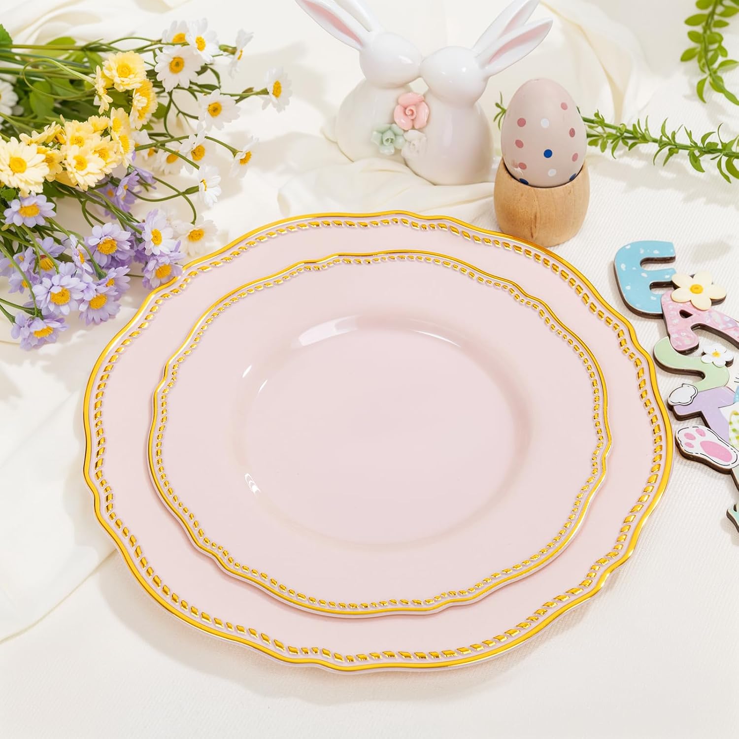 Detalle 2 de Hioasis 60pcs Pink Plastic Plates (10.25 in) with Pink & Gold Rim — BPA-Free Disposable Dinnerware for Parties