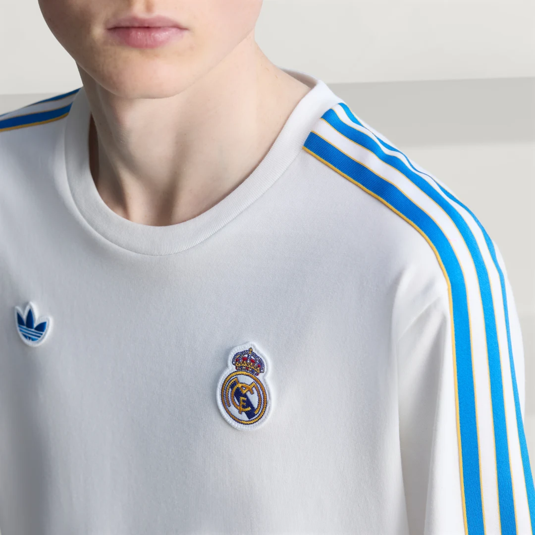 Detalle de Camiseta Real Madrid Terrace Icons de Adidas