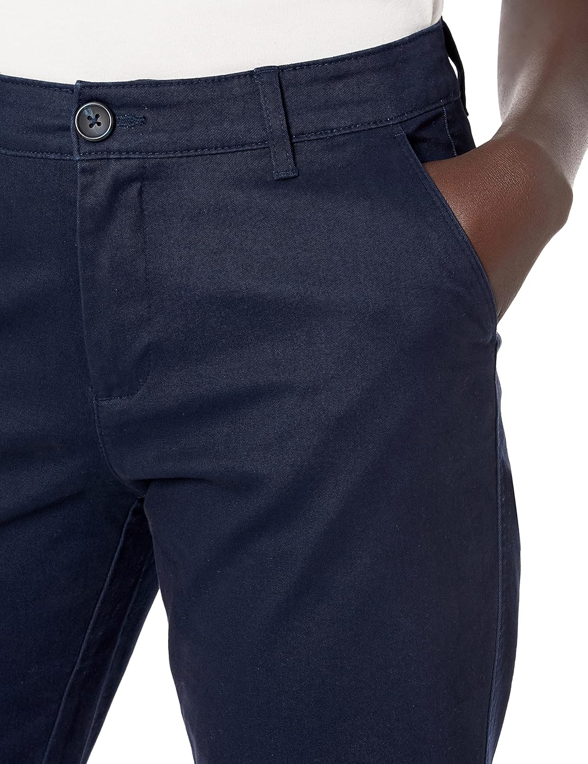 Thumbnail 2 de Amazon Essentials Damen Khakifarbene Bermudashorts mit mittlerer Leibhöhe und 25 cm Beininnenlänge