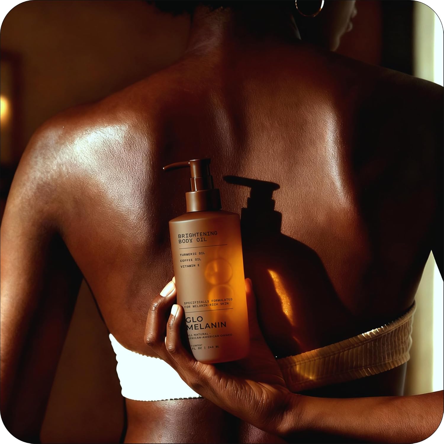 Detalle de Glo Melanin Brightening Body Oil — Lightweight Vitamin C, Kojic Acid & Turmeric Moisturizer (8 oz / 230 ml)
