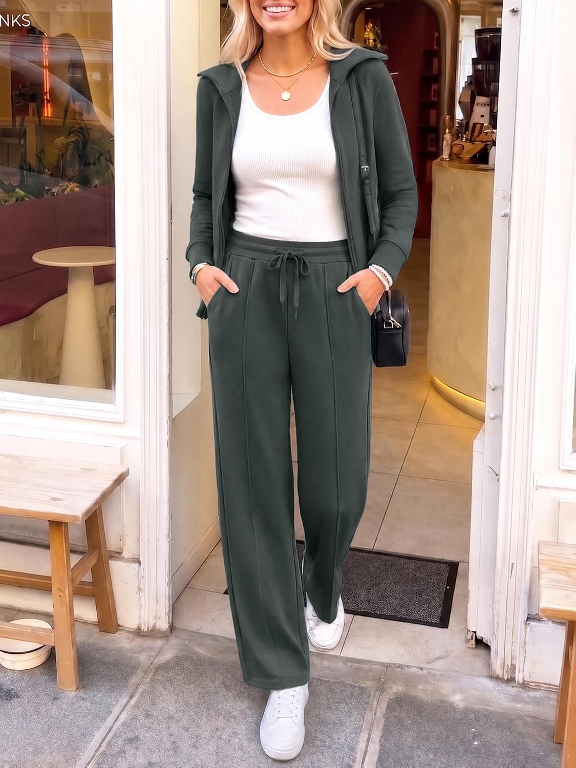 Detalle de Casly Lamiit 2-Piece Lounge Set for Women (Long Sleeve Zip-Up + Wide-Leg Sweatpants) — Spring Travel Outfit