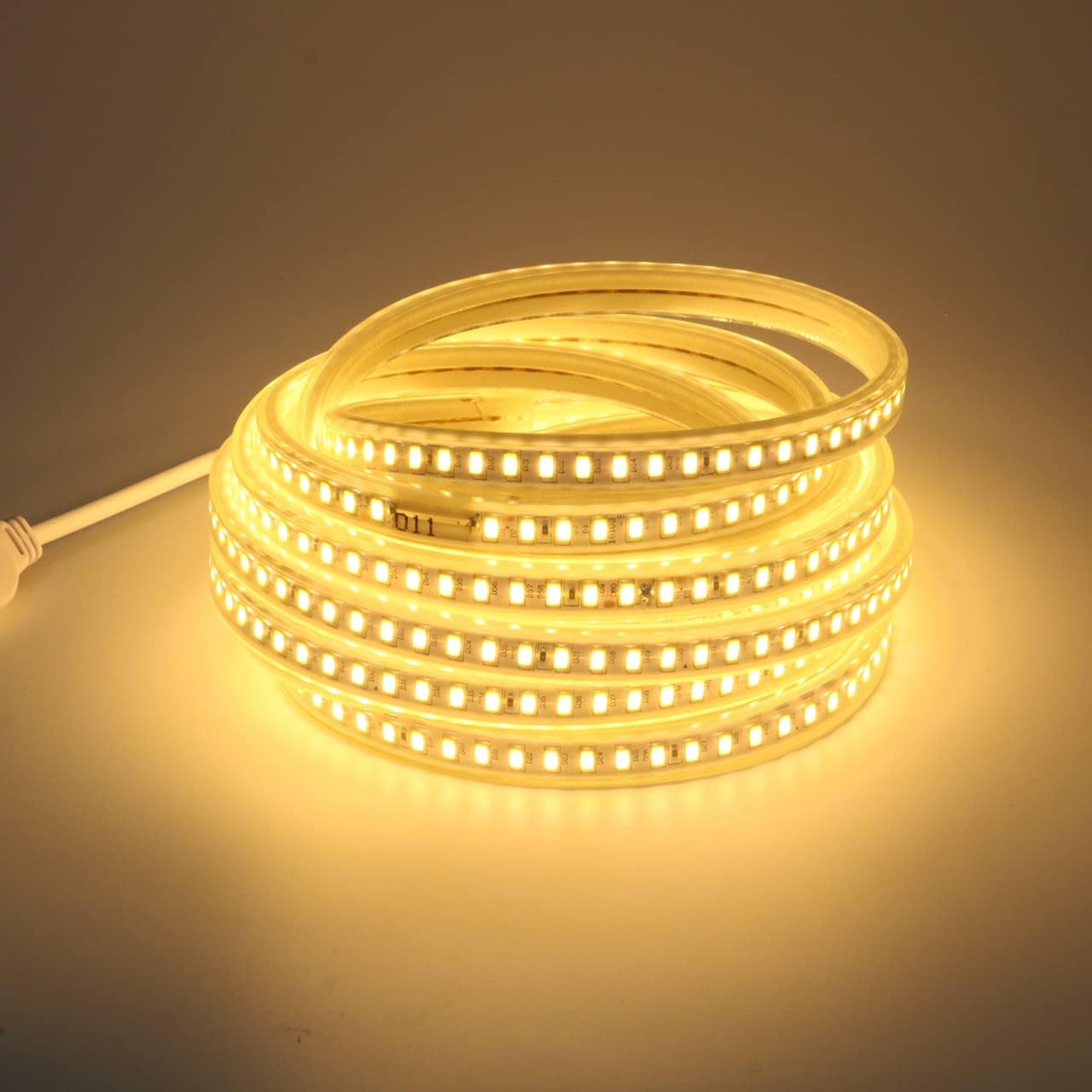 Detalle de pcning Strisce LED SMD 5730 120 LED/m 220V IP67 6 m Bianco Caldo 3000K con clip di montaggio