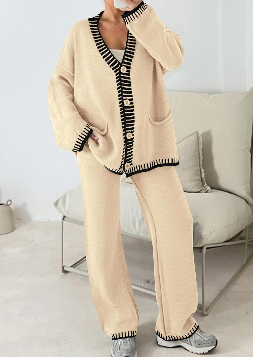 Detalle de PRETTYGARDEN Women’s Lounge Set (2-Piece Cardigan + Wide-Leg Pants) — color-block knit outfits