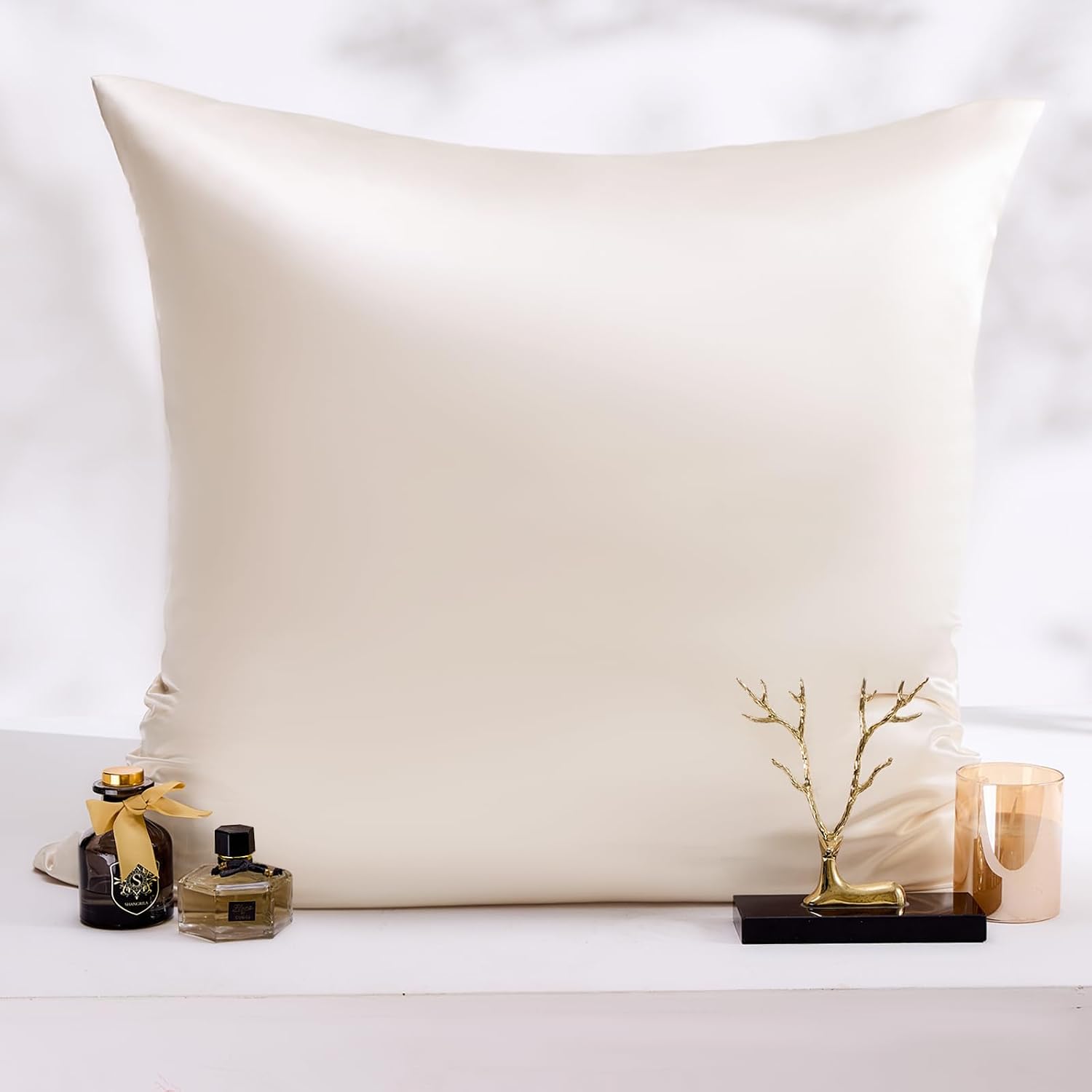 Thumbnail 4 de Vielit Satin Kissenbezug 80x80 im 2er-Set (Beige) mit 2 Haargummis