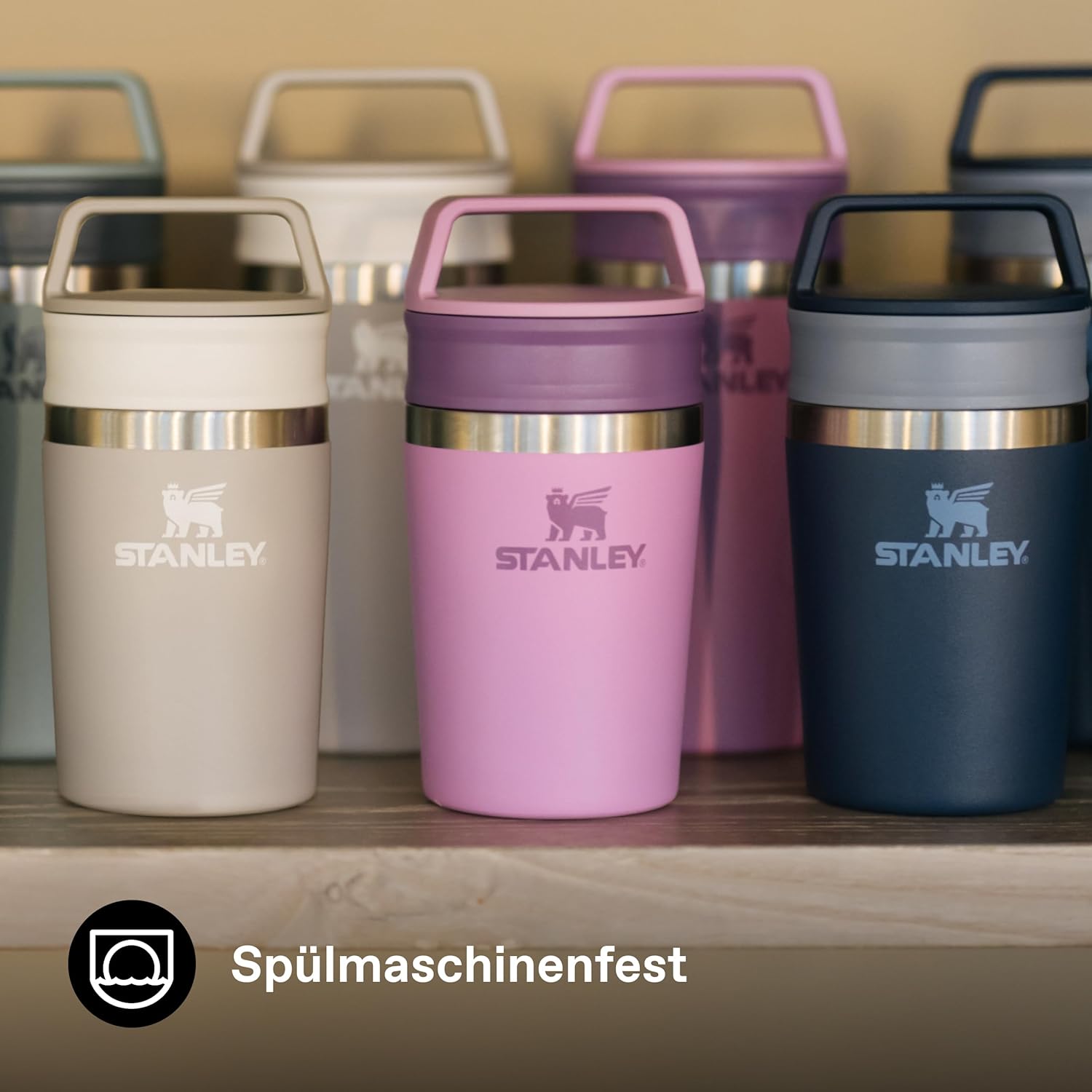 Detalle 2 de STANLEY 1913 Cafe Kaffeebecher To Go 0.23L – Lilac: robust, spülmaschinenfest und mit Tragegriff