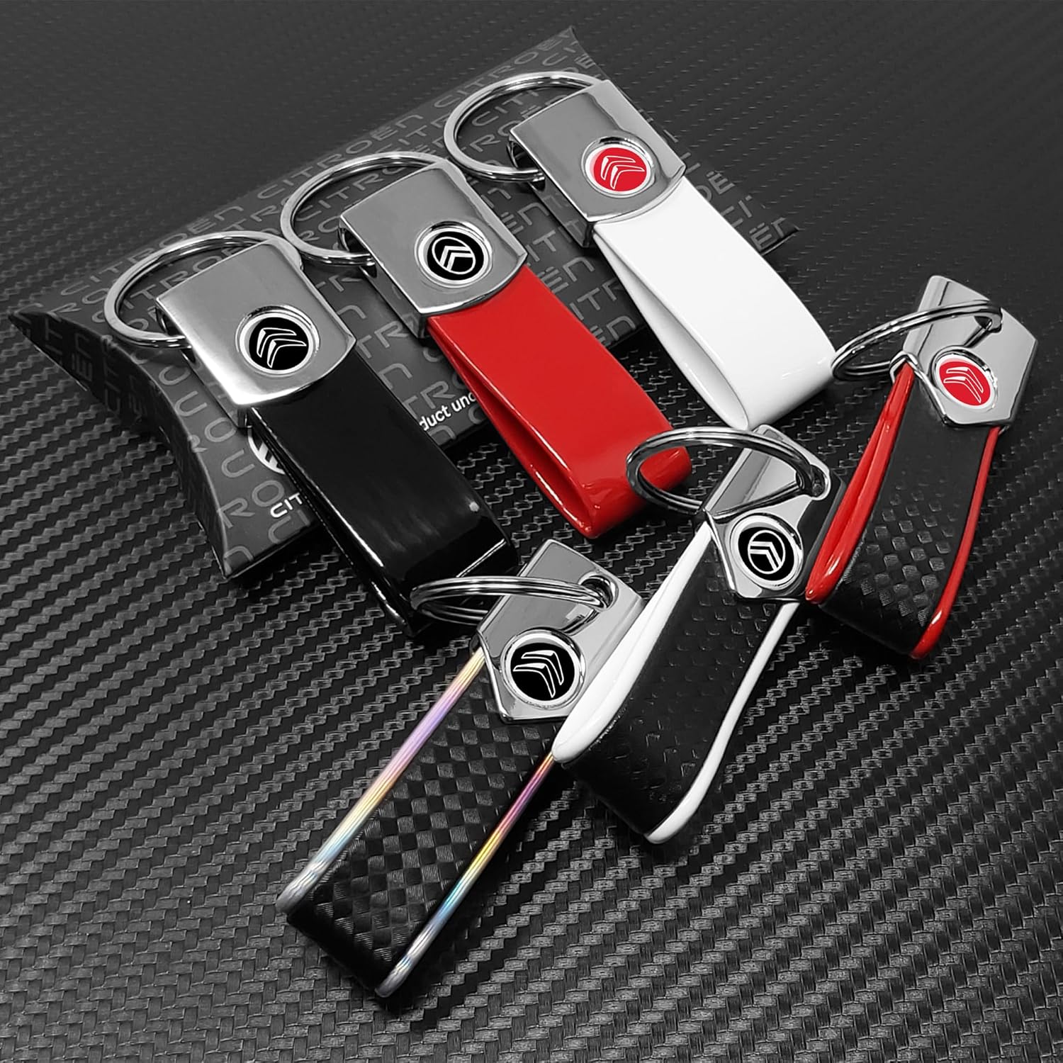 Detalle 2 de Citroën Portachiavi Olografico Ufficiale, Carbon – stile e durata in un accessorio d’autore