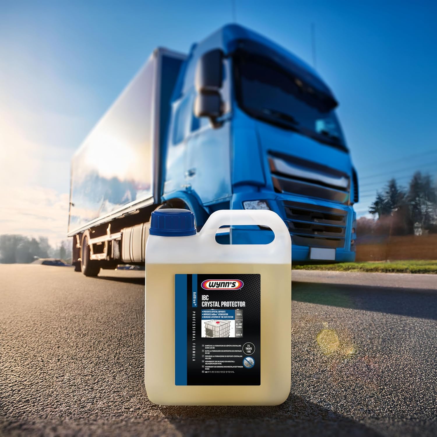 Detalle 2 de Wynn's IBC Crystal Protector 2L aditivo AdBlue