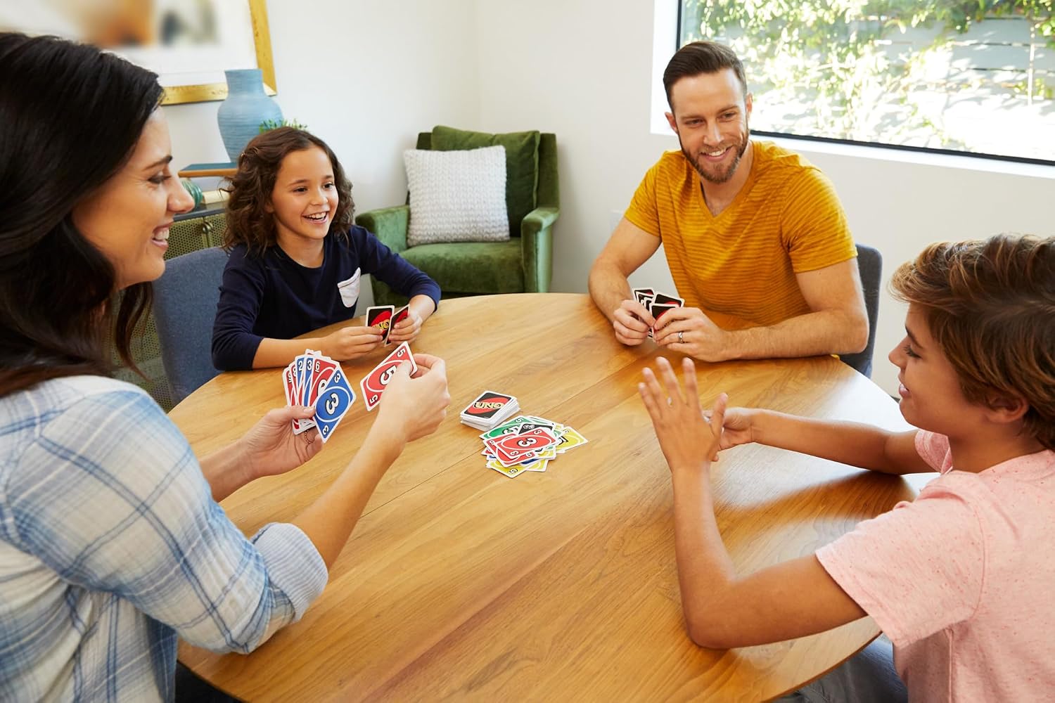 Detalle 2 de Mattel Games UNO HGB63 112 Karten đ