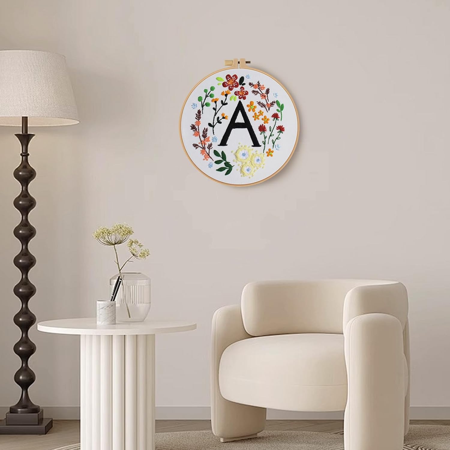 Thumbnail 5 de VUEJIC Beginner Embroidery Kit for Adults (Letter A & floral cross-stitch patterns) with hoop, floss and tools