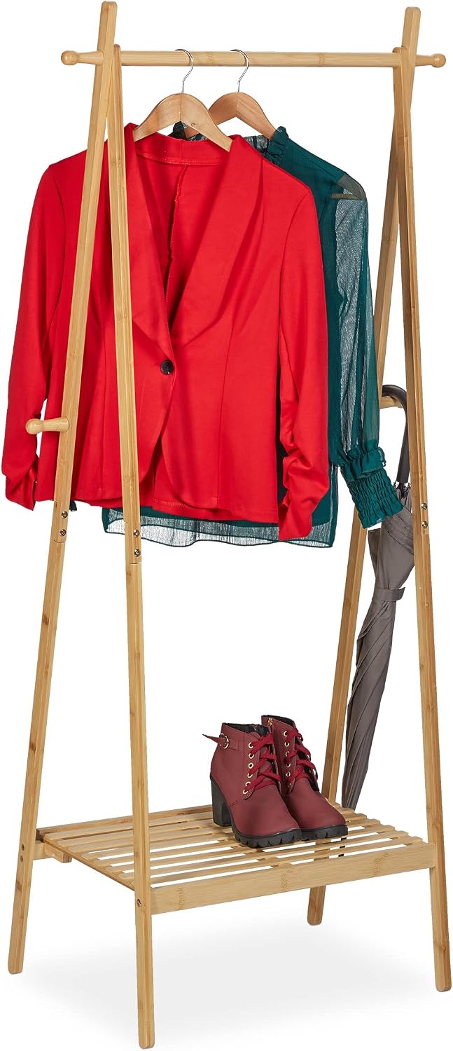 Detalle de Relaxdays Bamboo Clothes Rack, foldable rail with shelf and 4 hooks, brown
