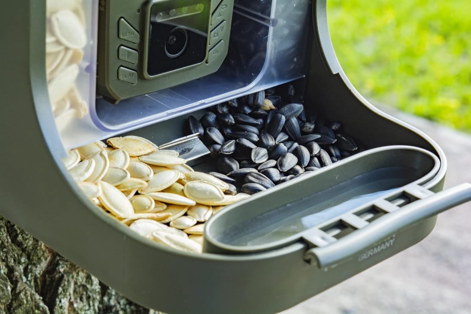 Thumbnail 3 de Technaxx Bird Feeder Camera Station TX-165 (Full HD) with Treat Hanging and 150 g food box
