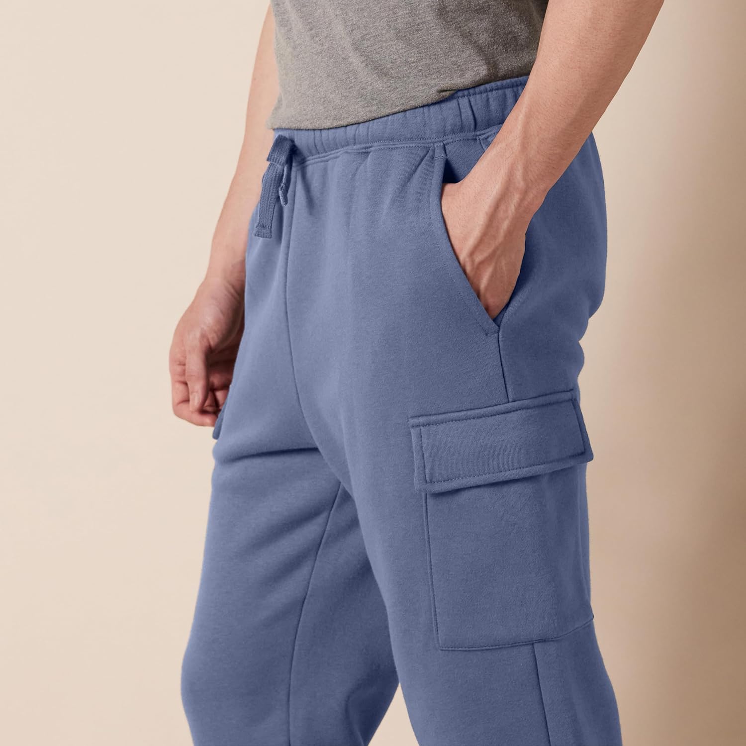 Thumbnail 3 de Pantaloni cargo sportivi Amazon Essentials in pile spazzolato per jogging uomo