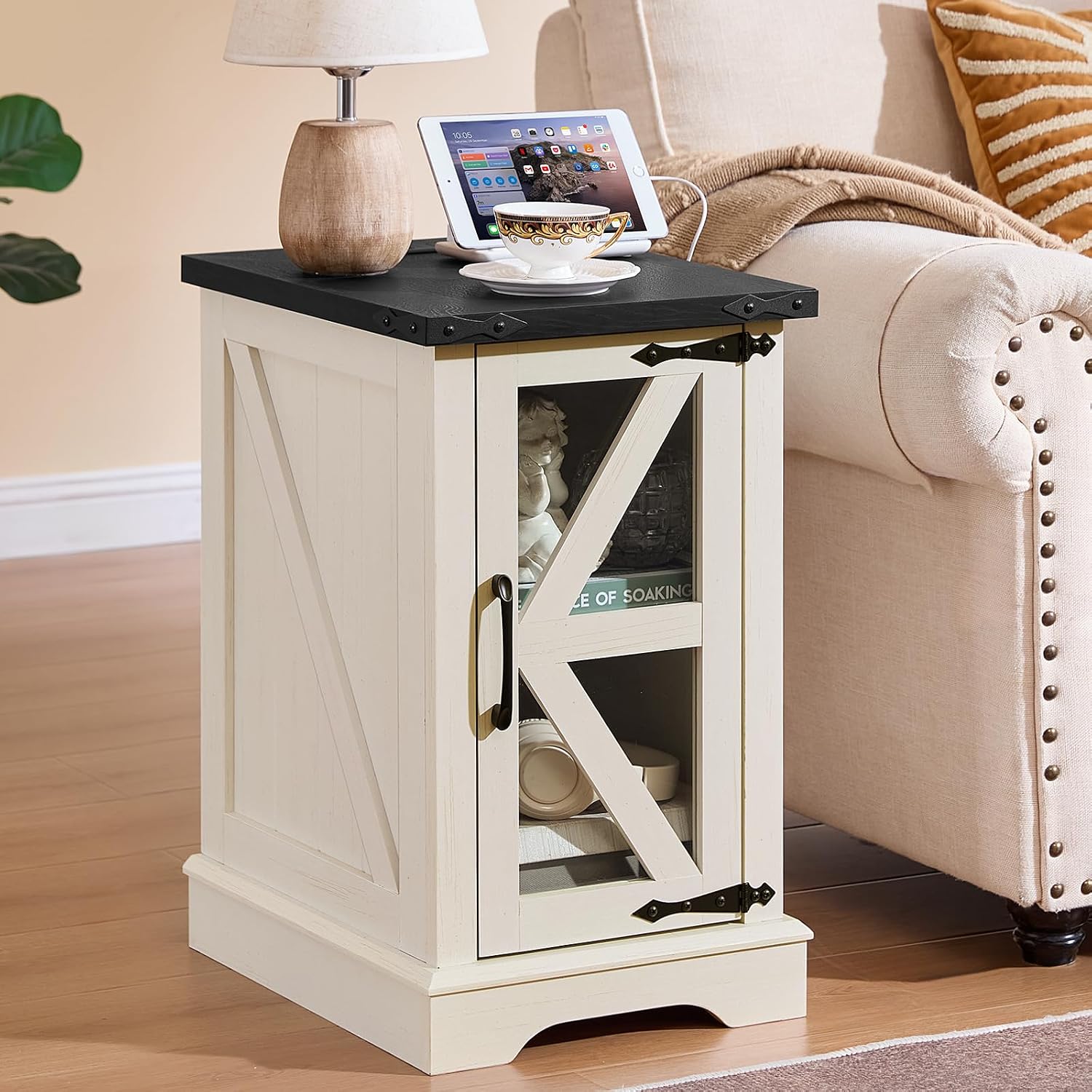 Detalle de Joaxswe Nightstand, 24 Inches High