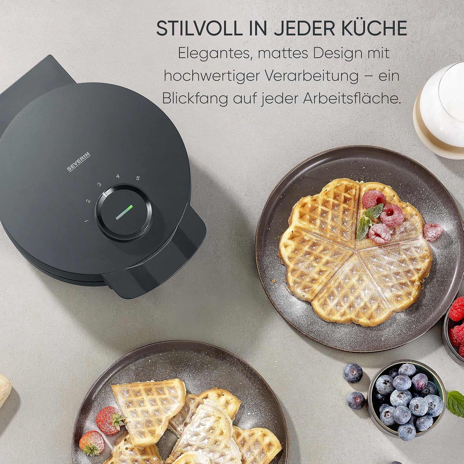 Detalle 2 de SEVERIN Waffeleisen Black Line WA 2117 – Herzwaffeln, PFAS-frei, 1000 W