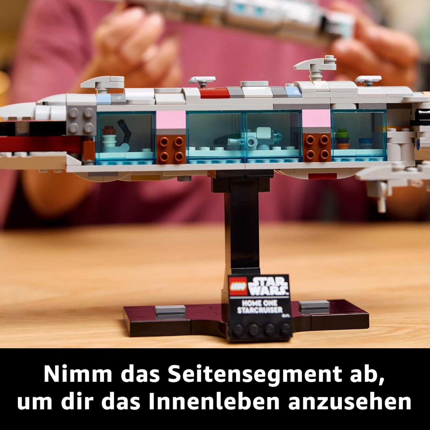 Thumbnail 3 de LEGO Star Wars 75405 Home One Starcruiser – Diorama zum Aufbau und Ausstellen