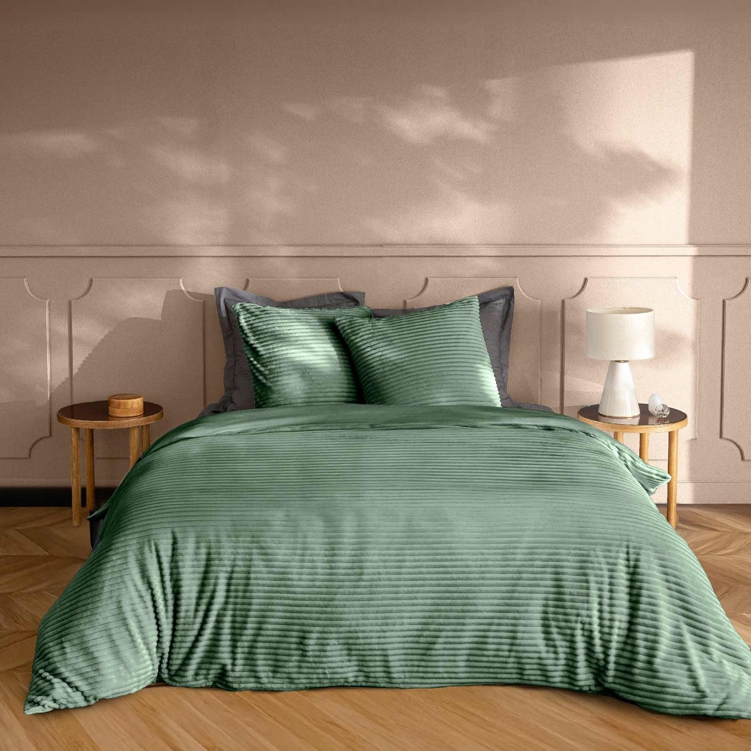Thumbnail 5 de Douceur d'Intérieur Velina Anthracite — Parure de lit 3 pièces (240 x 220 cm) en velours uni