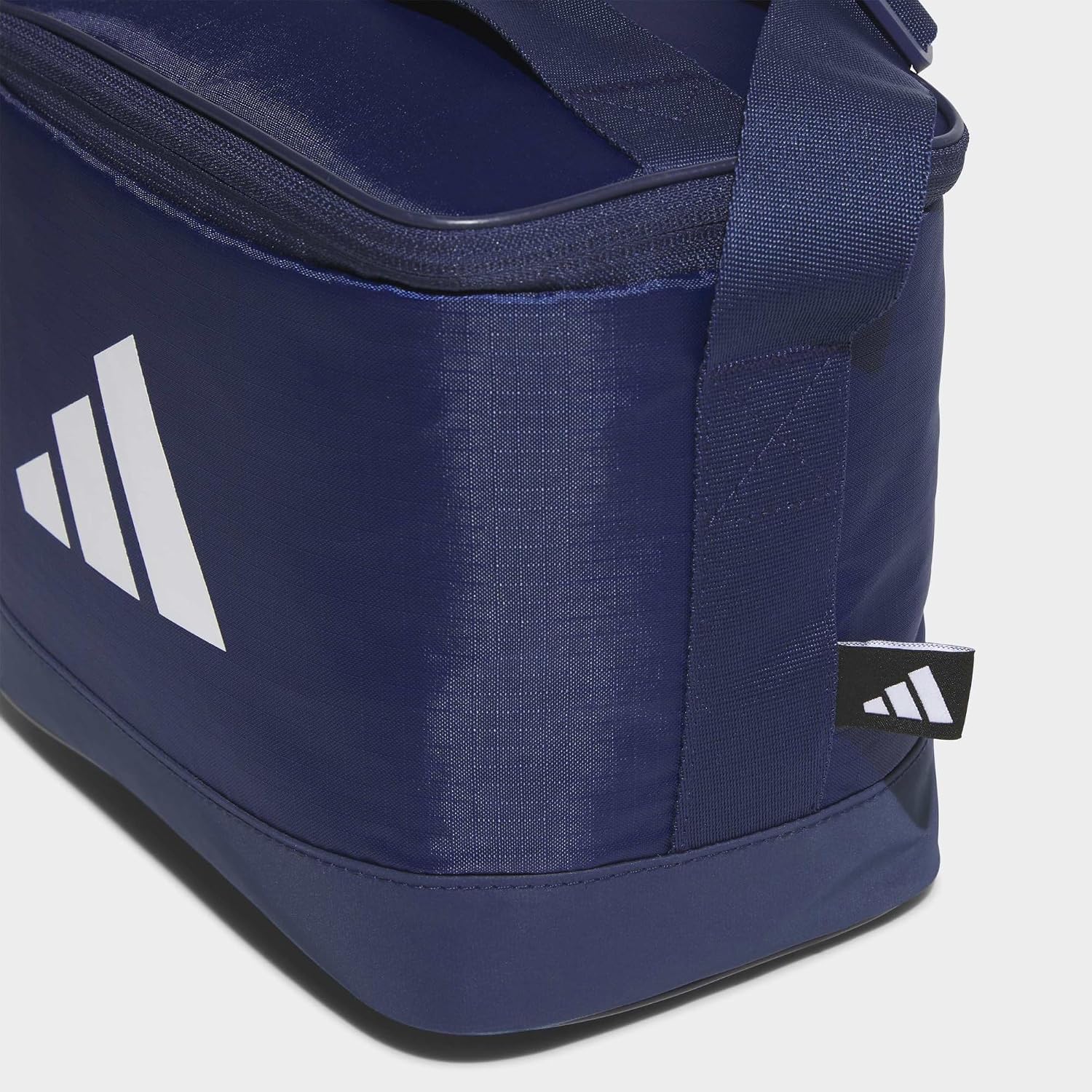 Detalle de adidas エッセンシャルズ クーラーバッグ KNQ00 ダークブルー・フリーサイズ