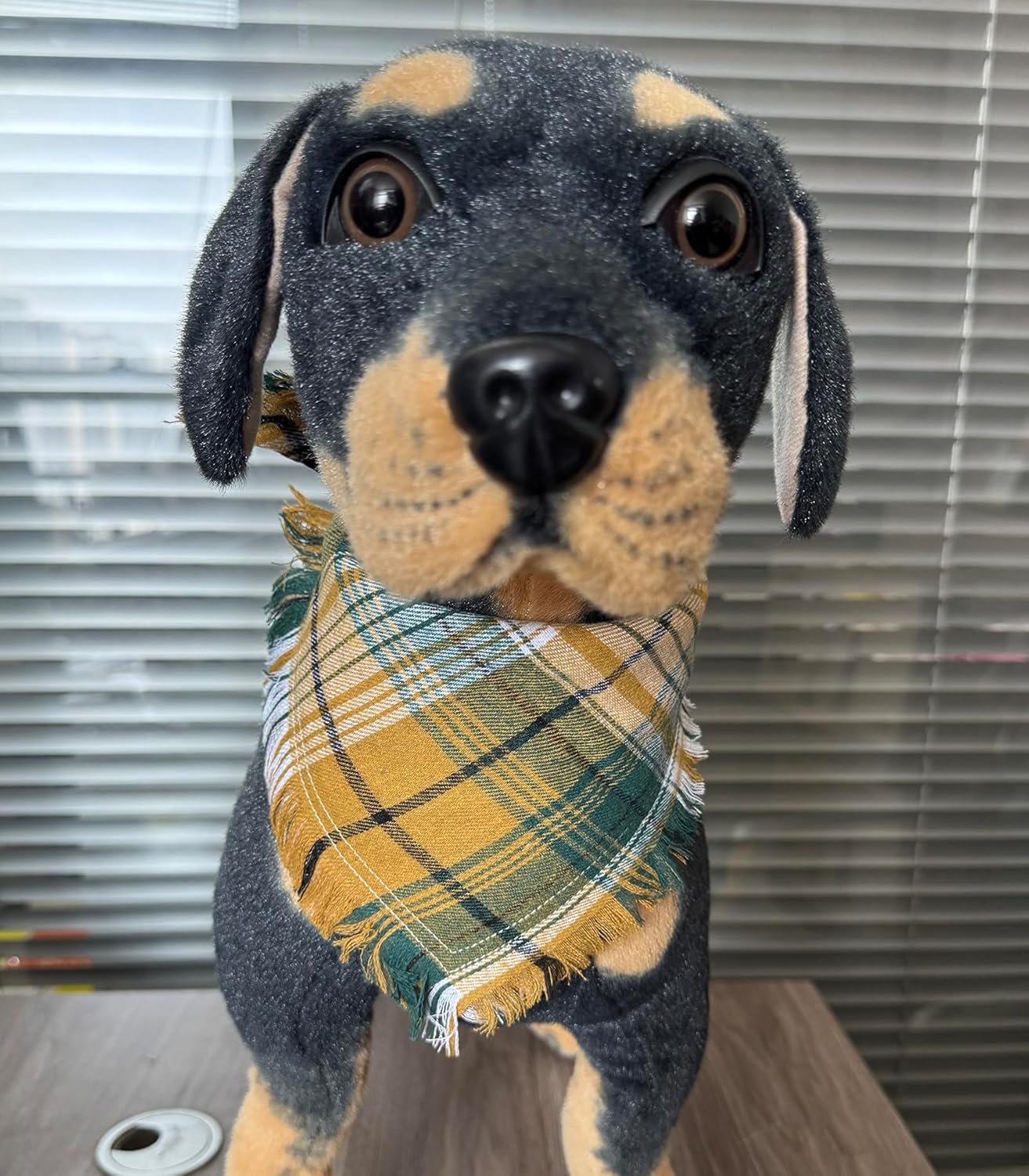 Detalle de Dog Bandanas Cotton Plaid Triangle Scarfs for Pets (Yellow Green) – Small & Medium Sizes