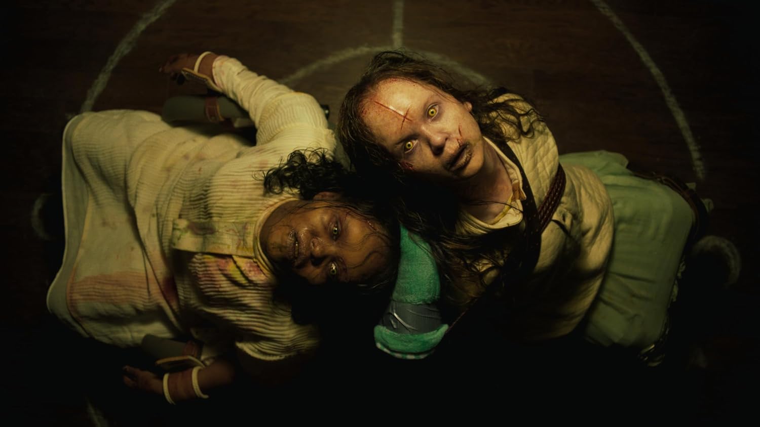 Detalle 2 de The Exorcist: Believer DVD, R-Rated Horror Film, 111 Minutes