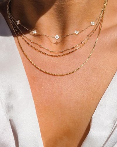 Thumbnail 2 de Aidenn Dainty Cubic Zirconia Flower Necklace – 14K Gold Plated, 16" + 2" Extender