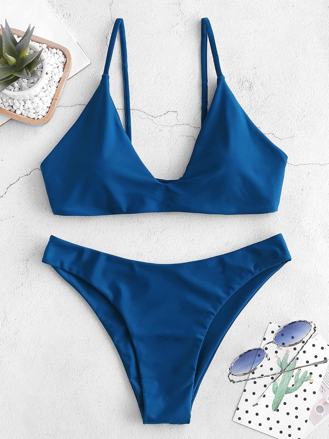 Detalle de ZAFUL Women’s Tie Back Padded High Cut Bralette Bikini Set (Two-Piece)
