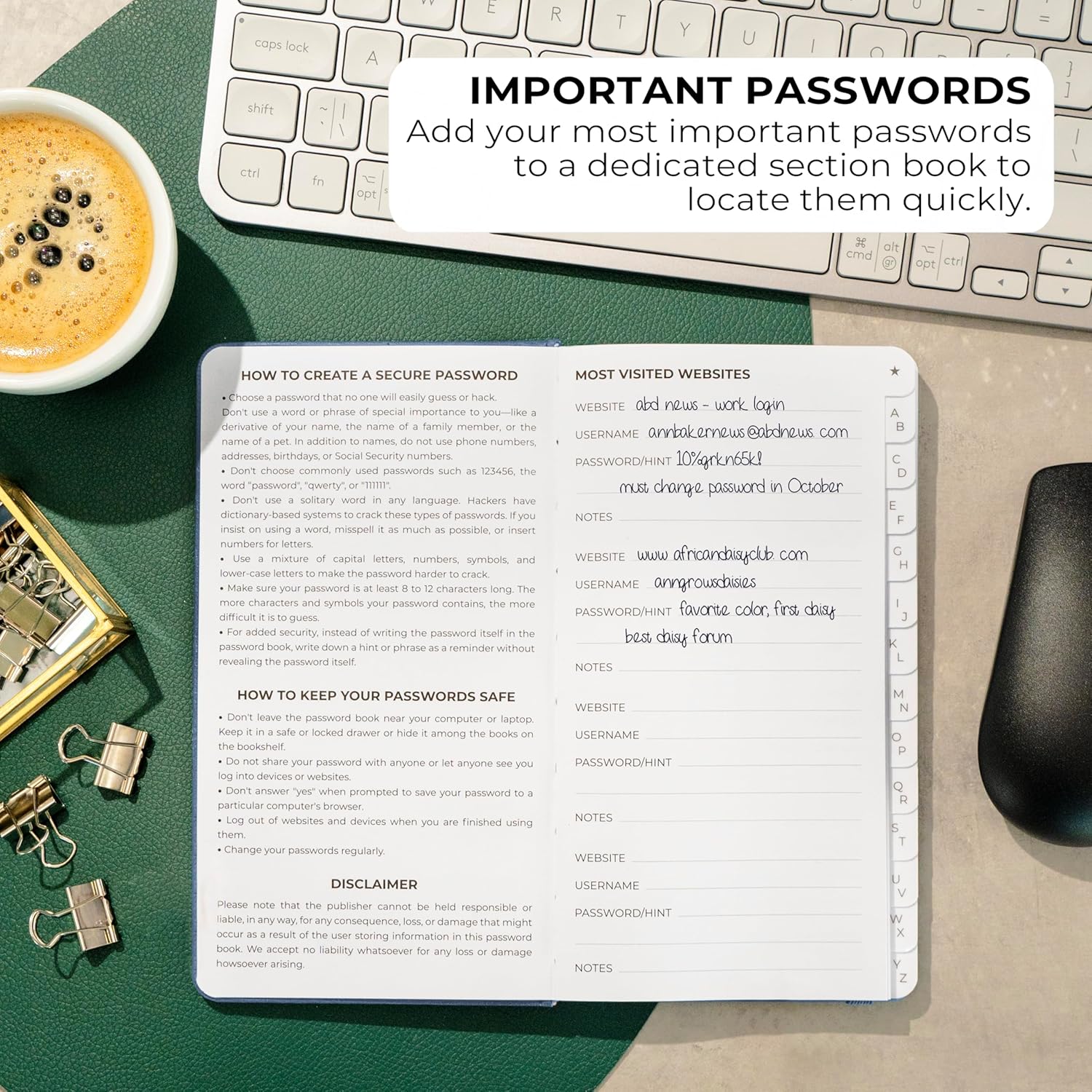 Detalle 2 de Clever Fox Password Book 2nd Edition Small (Pocket) with Laminated Alphabetical Tabs – Smoke Blue