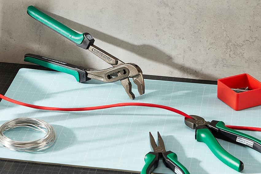 Thumbnail 2 de Mannesmann M10997 - Juego de alicates de 4 piezas