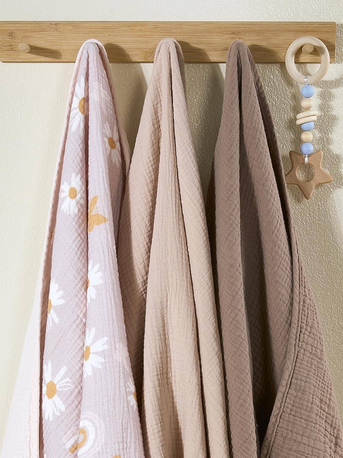 Detalle de TILLYOU 1er Set Musselin Decke 4-lagig – Baby-Pucktücher 75 × 100 cm, Grau-Beige