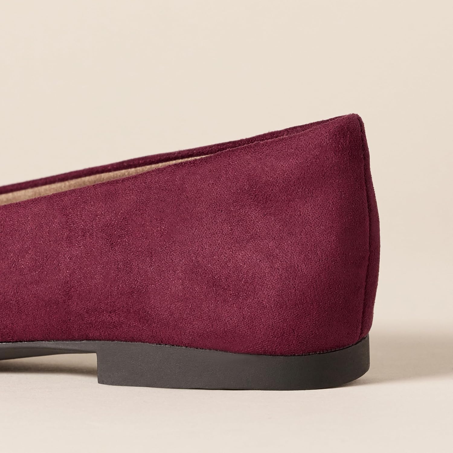 Thumbnail 1 de Amazon Essentials Women's Pointed-Toe Ballet Flat