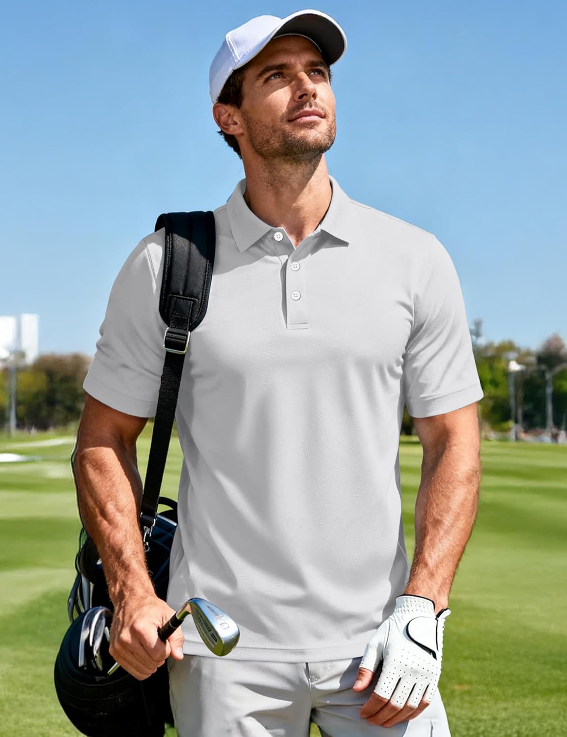 Detalle de MAGCOMSEN Men’s 3-Button Quick-Dry Polo Shirt (Polyester Piqué, Short Sleeve)