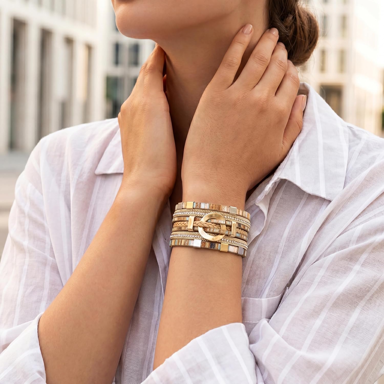 Detalle de Edoneery Leather Wrap Bracelet, 7.67-inch