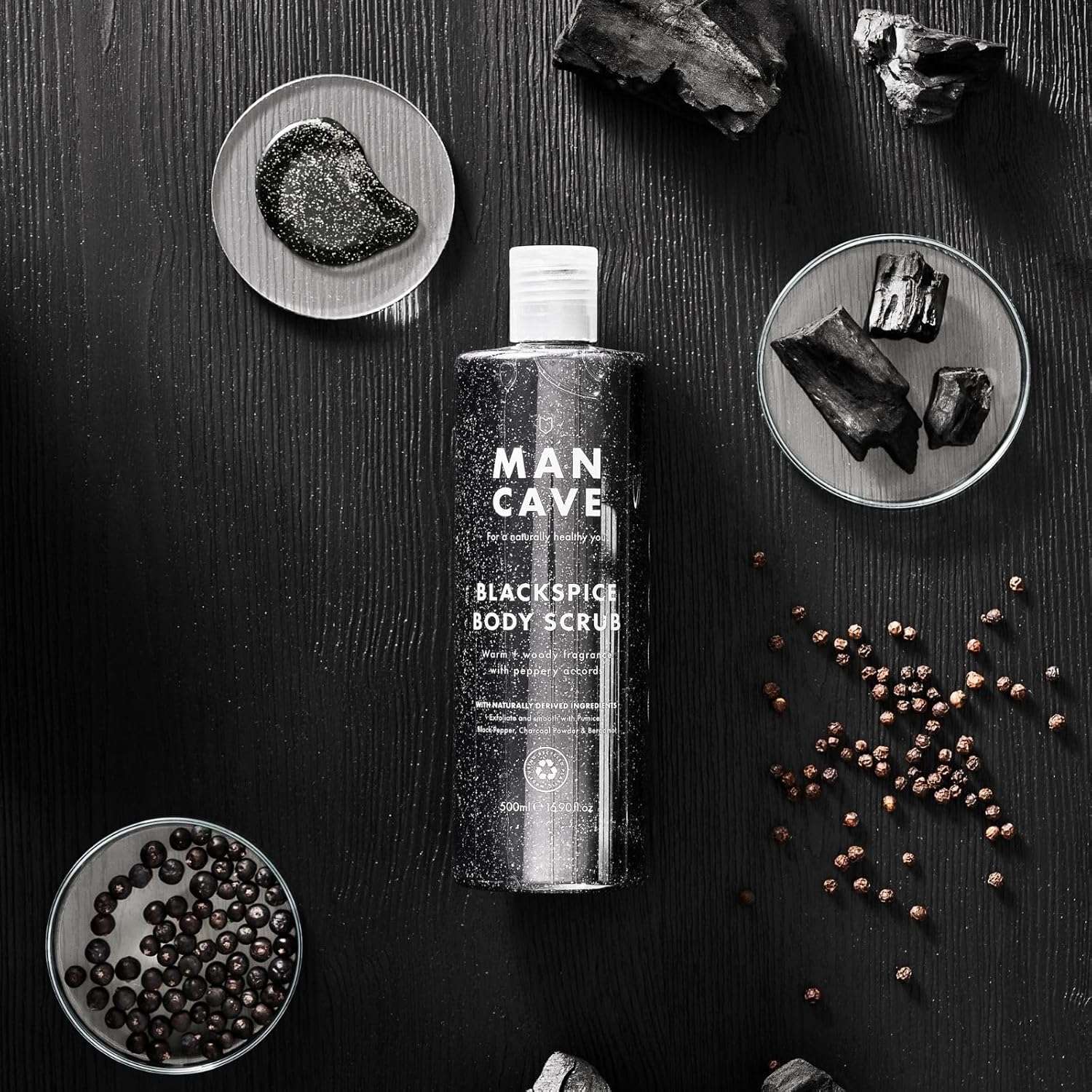 Thumbnail 2 de ManCave Scrub Corpo Blackspice 500 ml: scrub esfoliante per uomo, vigore e privacy sensoriale
