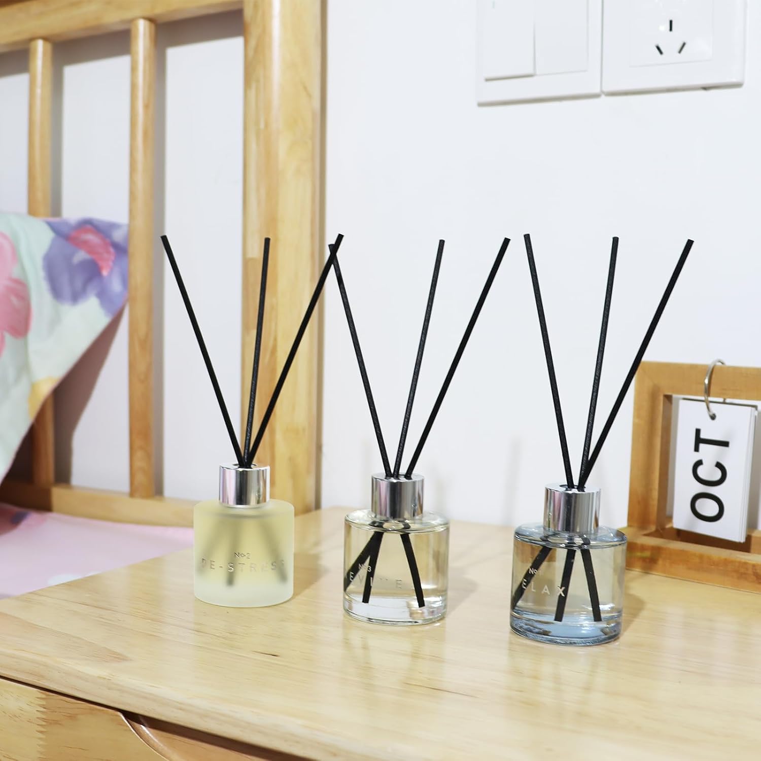 Detalle 2 de Set di diffusori di fragranze a giunco da 50 ml (3 pezzi) con lavanda, gelsomino e fresia
