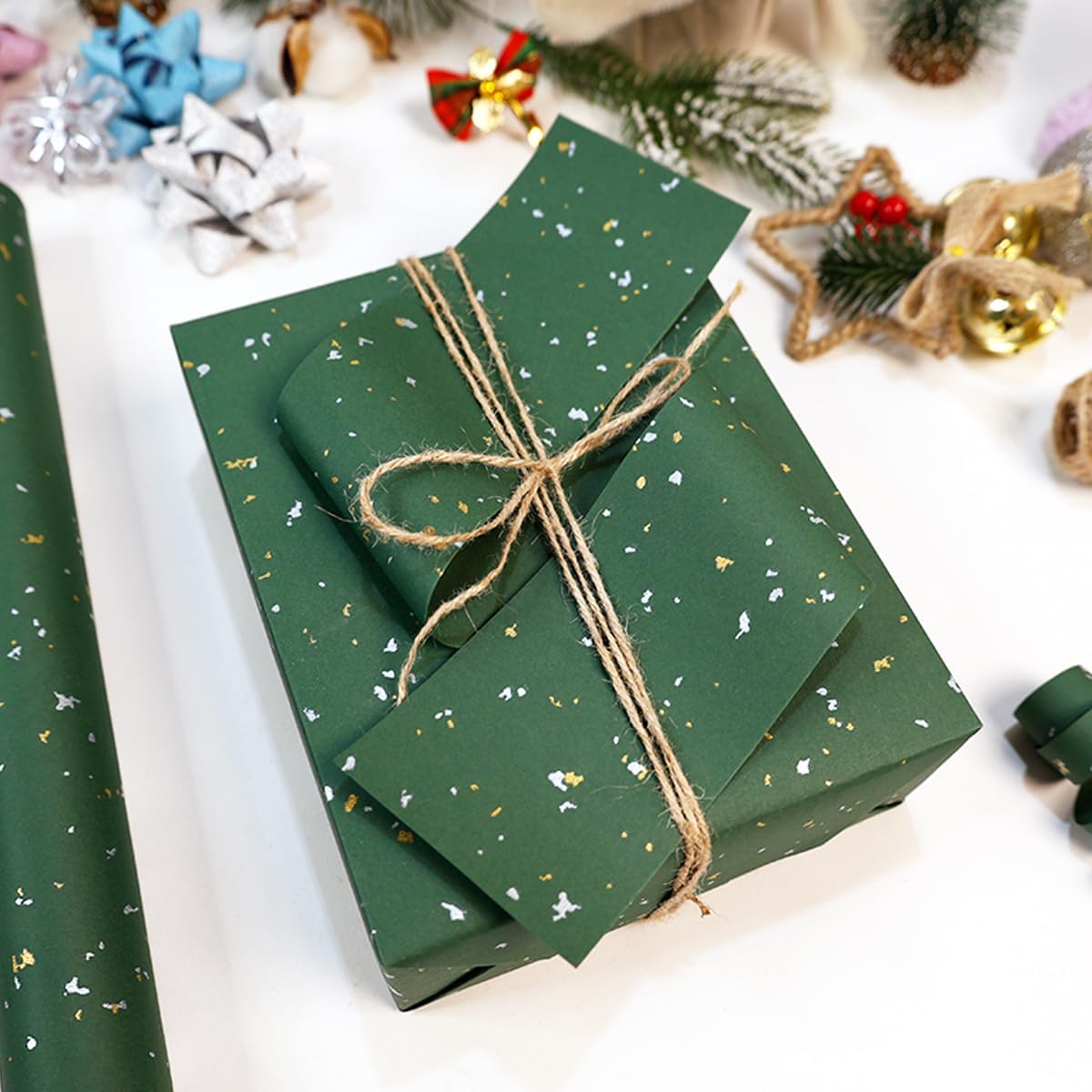 Thumbnail 4 de HBell Green Wrapping Paper Roll (43cm x 10m) – Matt Recyclable Kraft Gift Wrap