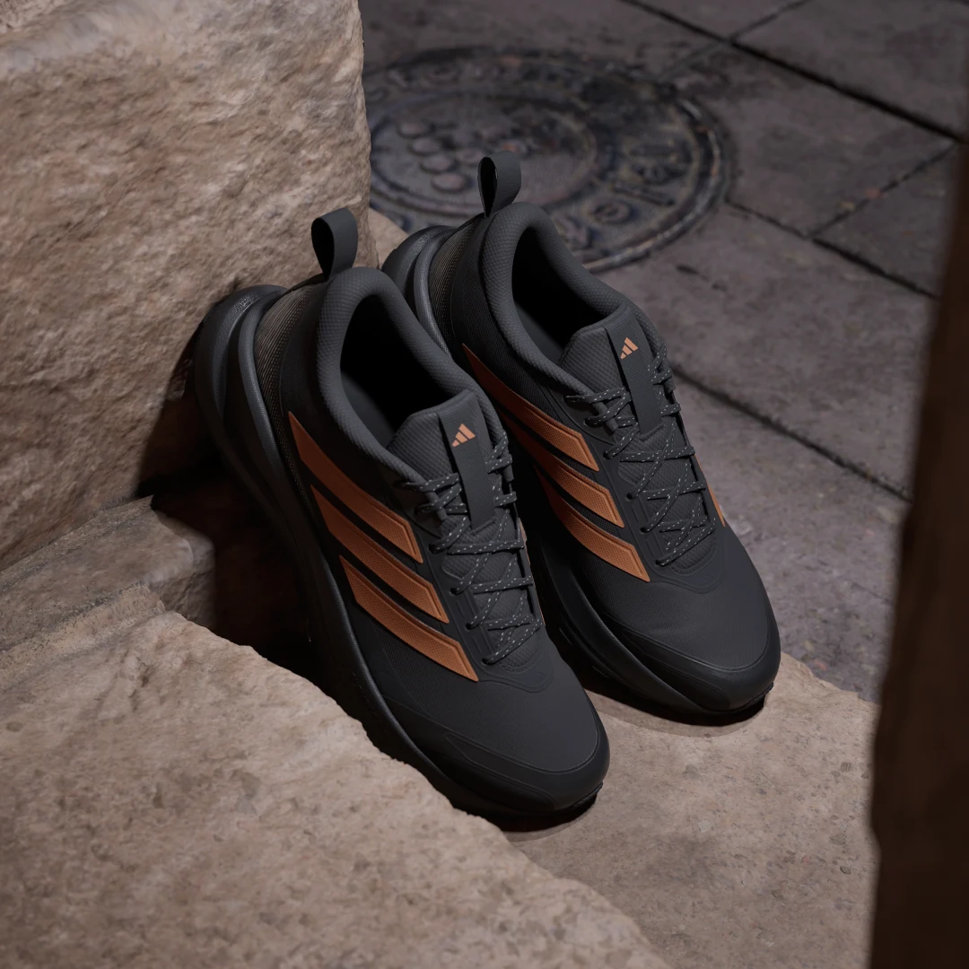 Detalle 2 de Adidas Runfalcon 6 ATR: zancada versátil para entrenamiento y senderos