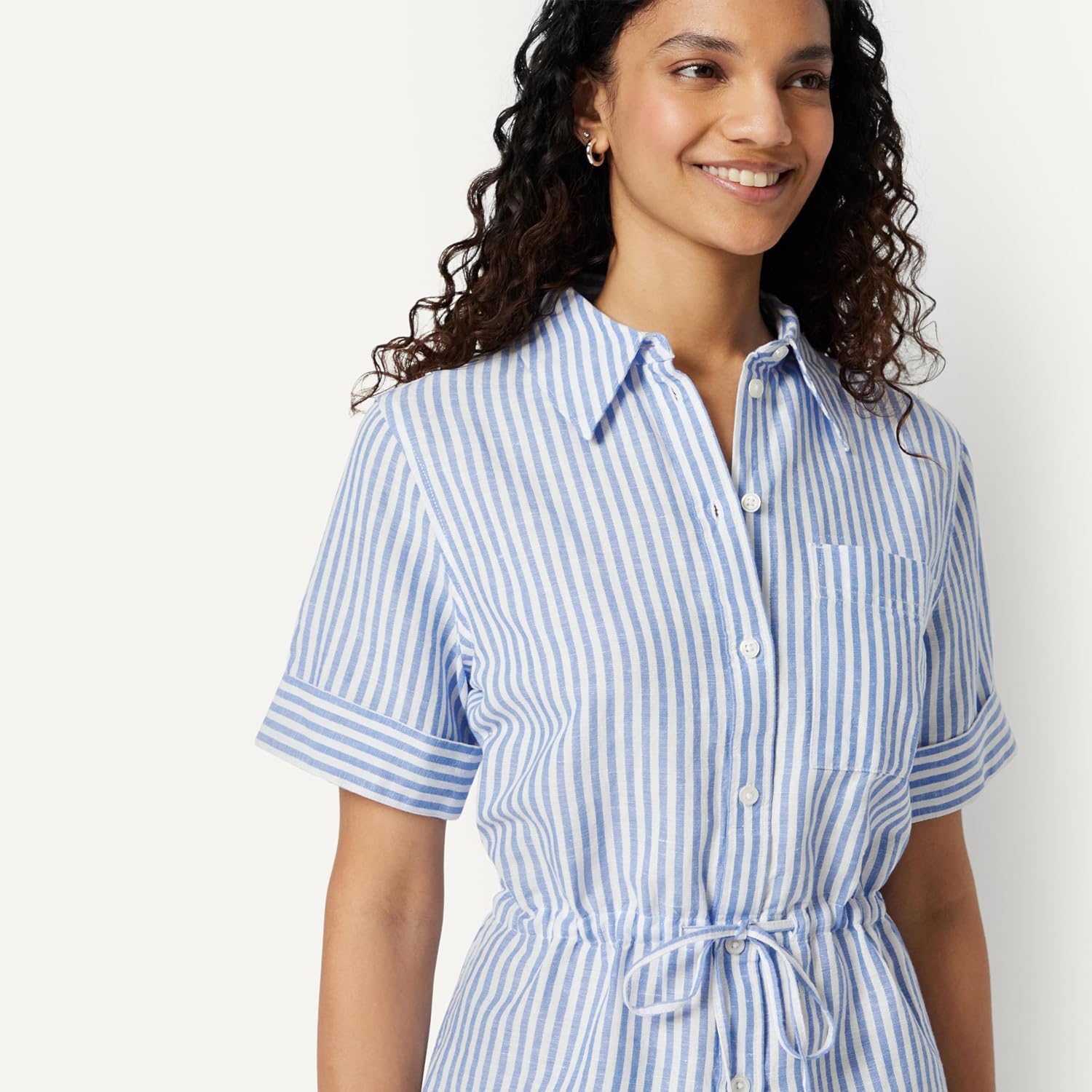 Detalle de Amazon Essentials Damen Leinen-Bluse mit Verstellbarem Tailleband