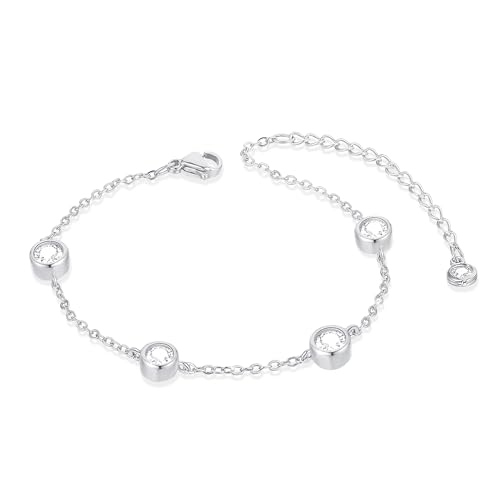 Detalle de ZOERAY pulsera mujer en plata 925 y oro 18K con mariposas, brazalete ajustable y charms