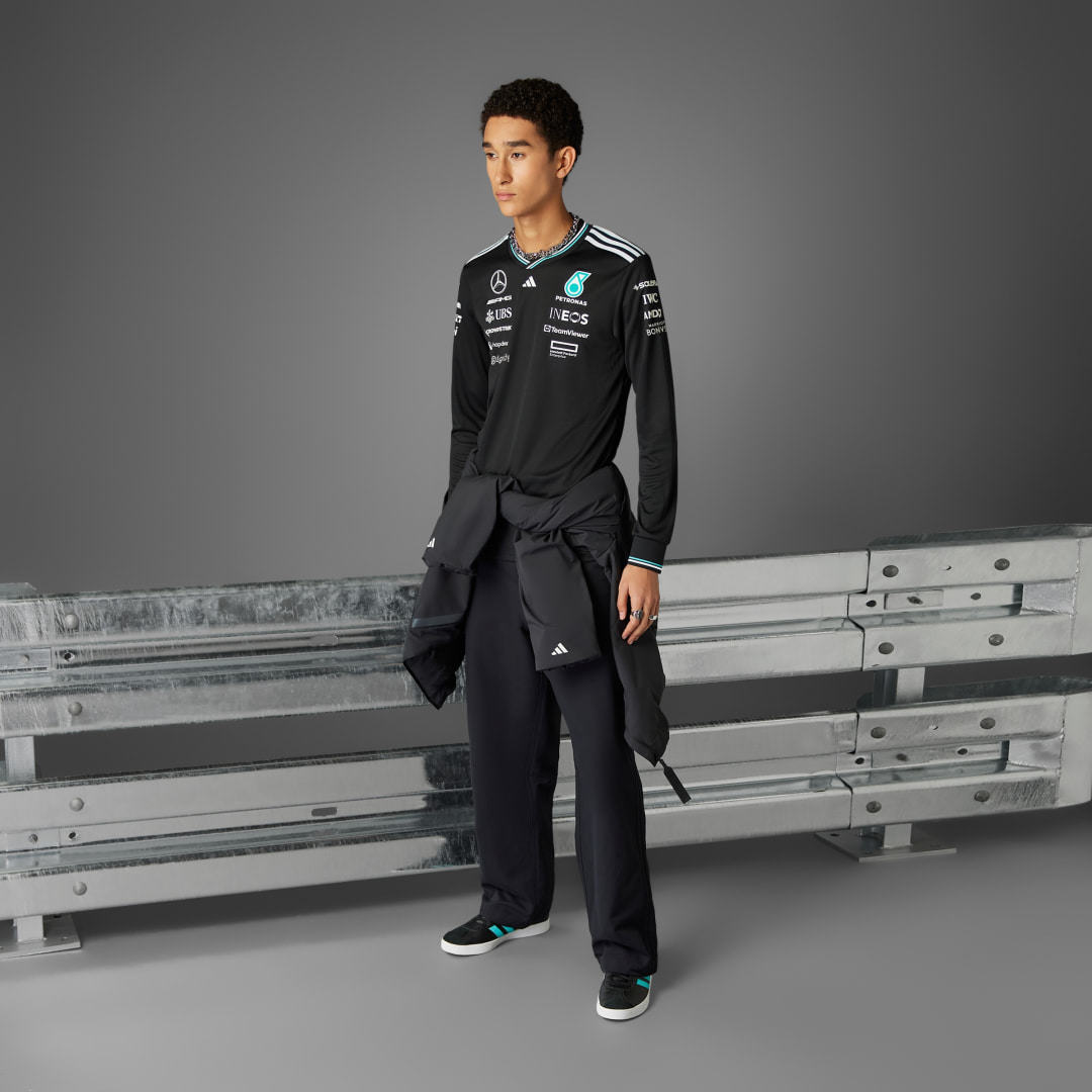 Detalle 2 de Camiseta de manga larga Mercedes AMG Petronas F1 Team Driver Authentic – Adidas