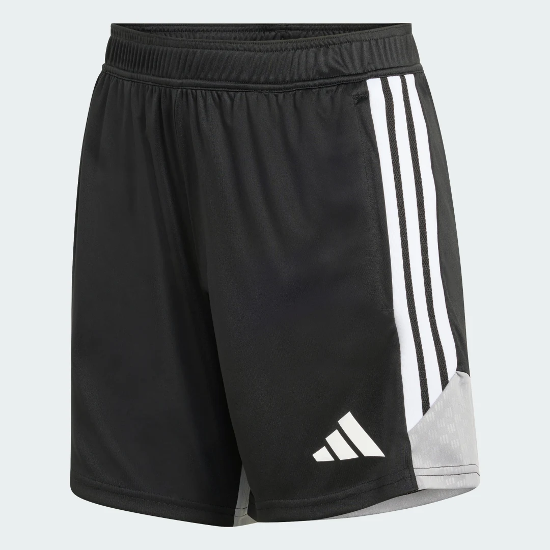 Detalle de Pantalón corto de entrenamiento Tiro 26 Competition de Adidas — negro