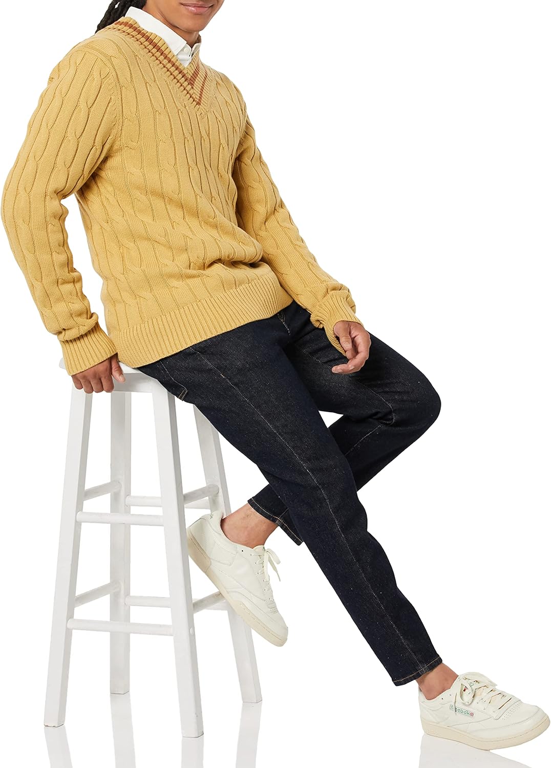 Detalle de Amazon Essentials Men's Cable Knit V-Neck Cricket Jumper