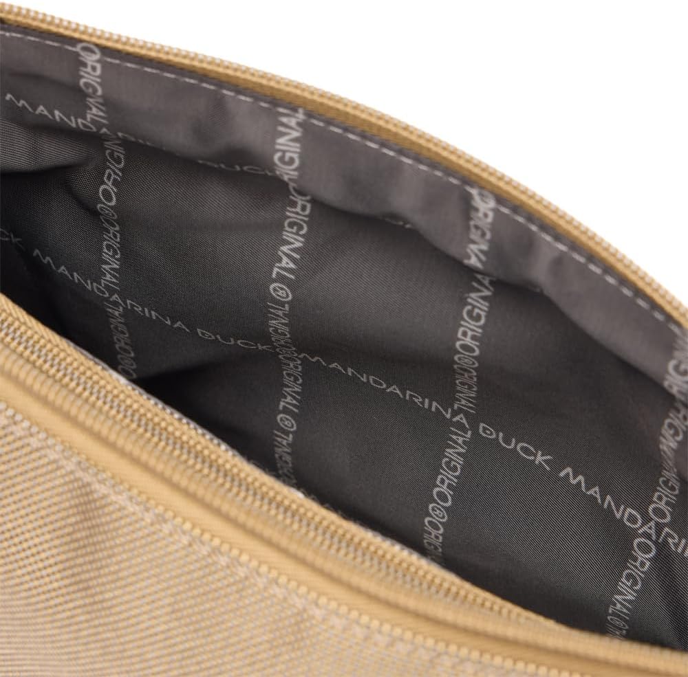 Detalle de Mandarina Duck Md20 Pochette