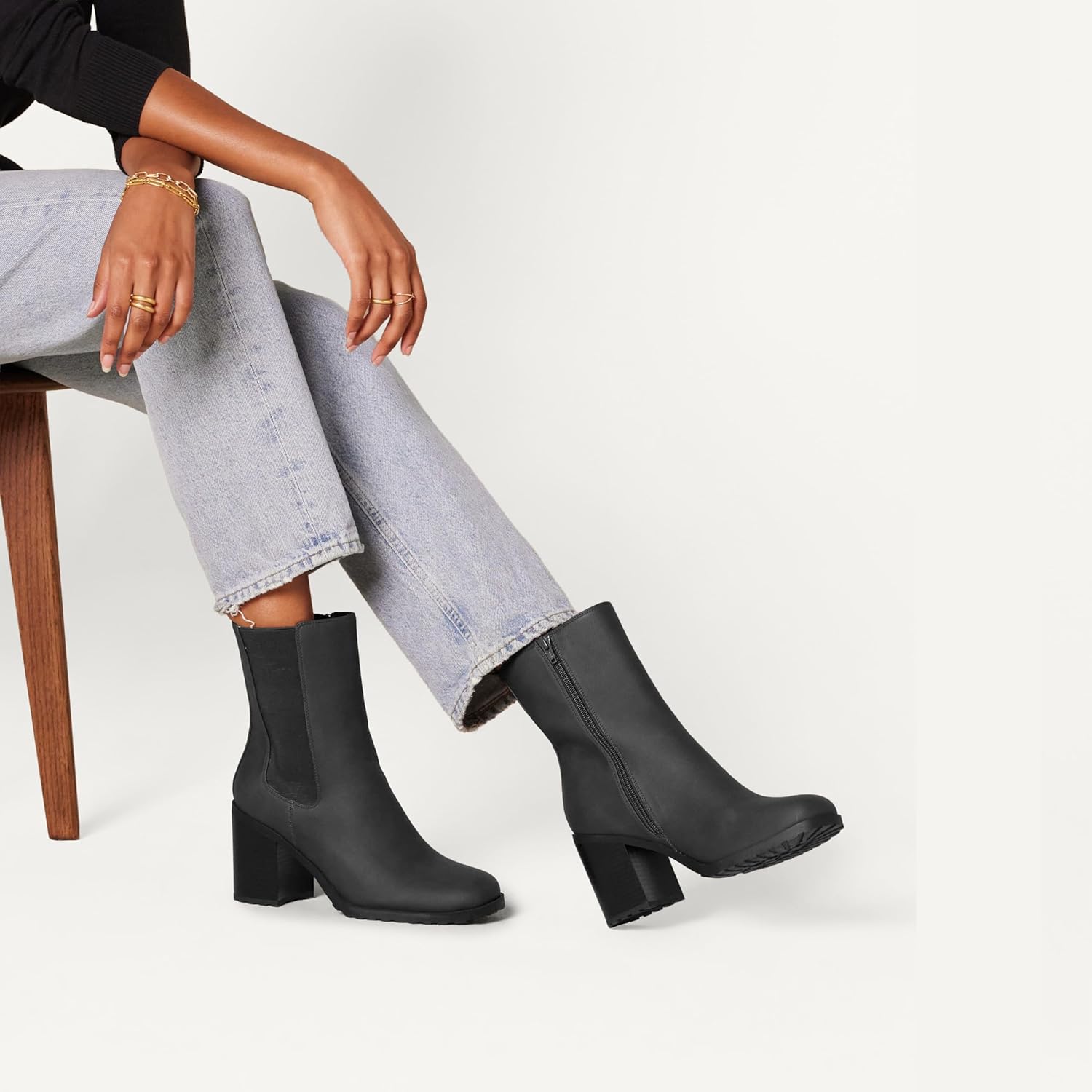 Thumbnail 1 de Amazon Essentials Damen halbhohe Chelsea-Stiefel mit Absatz – Komfort mit Memory-Schaum