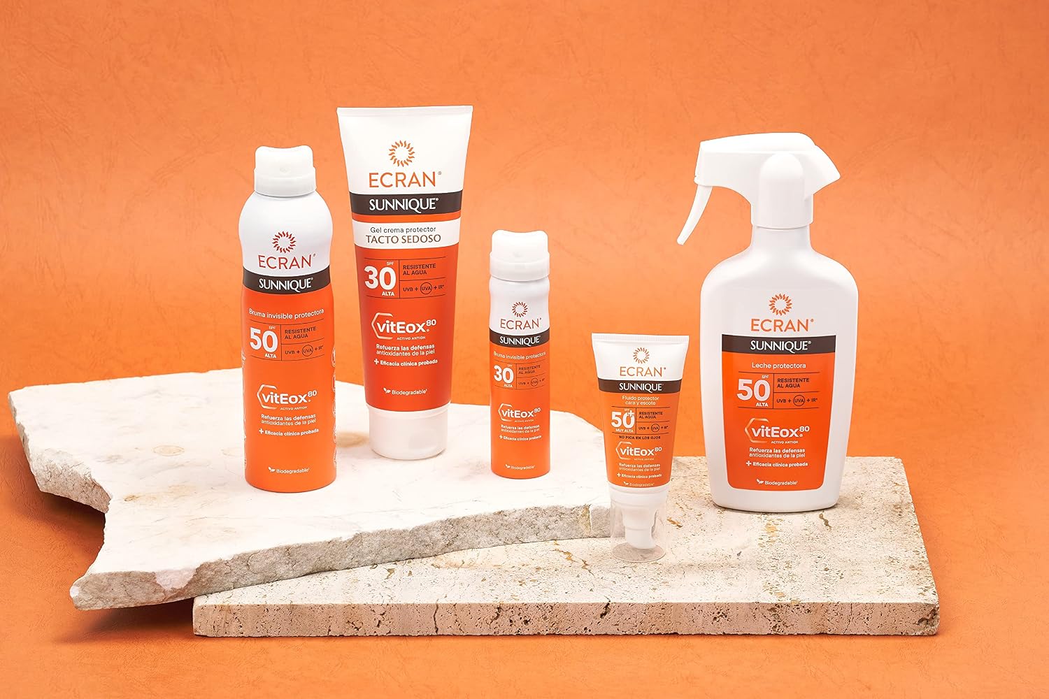 Detalle 2 de Ecran Sunnique Bruma Protectora Solar SPF 50 – 250 ml