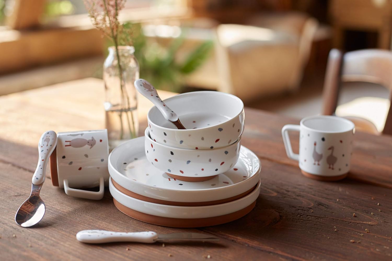 Detalle de LÄSSIG Porzellan-Kindergeschirrset mit Silikonring – Teller, Schüssel, Tasse (Tiny Farmer Sheep/Goose)
